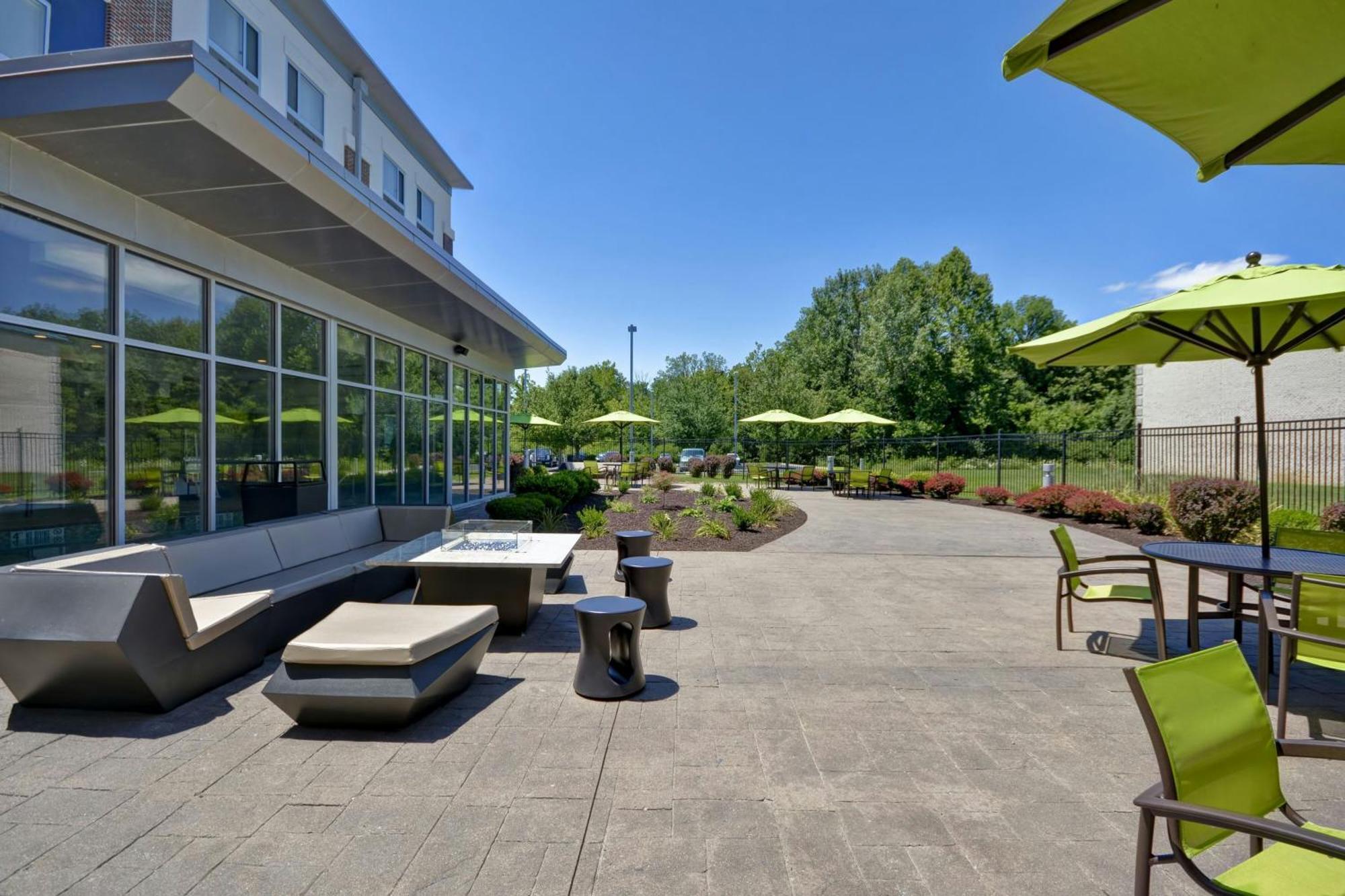 Springhill Suites By Marriott Indianapolis Airport/Plainfield Exterior photo